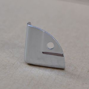 35mm Metal Corner Bracket Air Box Corner Bagage Bag Hardware Part Tool Box Sound Furniture Aluminium Case Corner