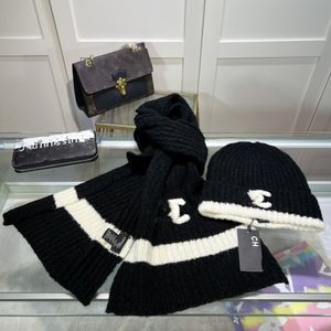 Hochwertiges schwarzes Schal-Mützen-Set für Damen und Herren, klassische Winter-Designer-Mützen, Schal-Sets, gestrickte Schal-Mütze, Kaschmir, Buchstaben-Stickerei, Mützen, Schals