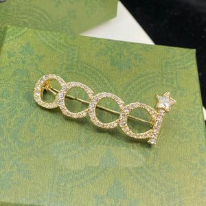 Mode diamant brev stift broscher lyxdesigner broscher kvinnors gåva smycken