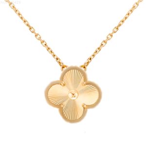 Crn010 Vintage 5 Grams 15mm Pure Necklace Workshop Wholesale Women's Au750 Gold Jewelry Four Leaf Clover Item