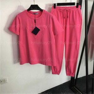 Designer Tracksuit Kvinnor Svettdräkter för kvinnors kläder Solid Fashion Spring Autumn Cool Sports Top and Pants Jogging Suit Tshirt Sweatpants Womens Tracksuits