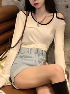 女性用Tシャツセクシーなオフショルダートップ女性春秋の長袖シャツ女性韓国ファッションハラジュク美学Y2Kティー