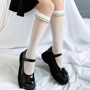 Calzini da donna Calze di pizzo bianche nere Increspature estive Lunghe moda giapponese Lolita Girls Onda carina a rete trasparente