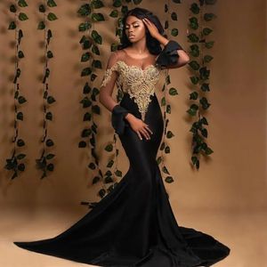 Plus Size Special Occasion Dresses Black Mermaid Trumpet Prom Party Gown Evening Dresses Satin Zipper Lace Up New Custom Long Sleeve Scoop Gold Applique