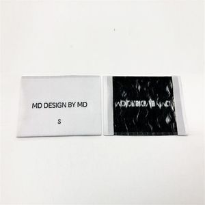 etichetta tessuta etichetta per abbigliamento etichetta personalizzata da 500 pezzi Piega centrale con taglio ad ultrasuoni nero e rosa2586