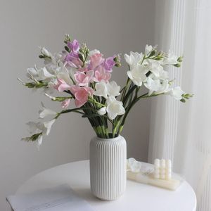 Dekorative Blumen PU-Schnee-Orchidee, künstliche Hochzeit, Brautstrauß, gefälschte Freesie, Zuhause, Wohnzimmer, Dekoration, Blumen-Kopfschmuck