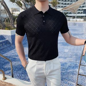 Polos masculinos oco xadrez luxo camisa polo para homens manga curta magro malha verão qualidade macio confortável elástico sedoso camisas de hombre