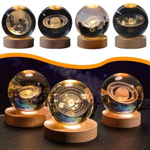 Obiekty dekoracyjne figurki kryształowa kulka kryształ astronauta planeta globe 3D laser grawerowany system słoneczny kula led nocne światła świąteczne dzieci