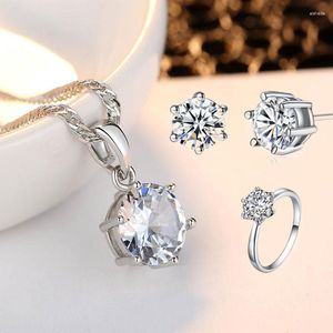 Halsband örhängen set mode Dainty Zircon Stud Earring Ring For Women Elegant Engagement Wedding Jewelry Valentines Gift