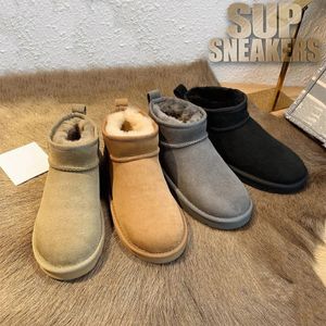 Kadınlar için En İyi Tasarımcı Botları Avustralya Snow Boot Kadın Moda Terlikleri Ultra Mini Platform patik Kış Lüks Süet Yün Ugglies Ladies Sıcak Kürk Bilgi Bootes