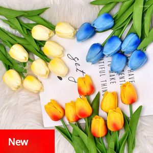 Kwiaty dekoracyjne luksus bukiet tulipan prawdziwy dotyk sztuczny dom domowy dekoracja ślubna ręka High-end Tulips Decor Mariage