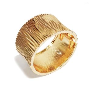 Bangle Wrinkled Alloy For Women Statement Bracelets Big Fashion Jewelry Vintage Costume Accessories 2023