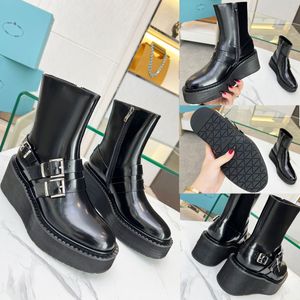 Novas mulheres botas de grife botas plataforma chelsea botas estilo punk botas de couro de couro decoração logotipo outono inverno botas moda botas forro de pele de carneiro 35 42