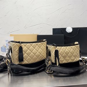 Moda klasik yüksek kaliteli gabrielle retro zincir rhombic concskin gezici çanta omuz çanta küçük büyük bej renk eşleştirme.
