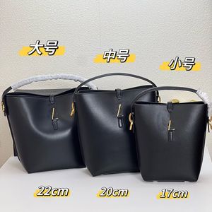 37 bolsa de bolsa de bolsa de couro brilhante Bolsa de designer Mini Tote Bag Crossbody Flap Bolsa de ombro de ombro de letras clássicas Gancho de camurça de camurça de cobre