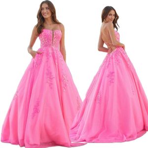 Pink Criss Cross Rands Dresses Sequined Appliques A Line Prom Party Gown Glitter puffy kjol Robe de Soiree 326 326