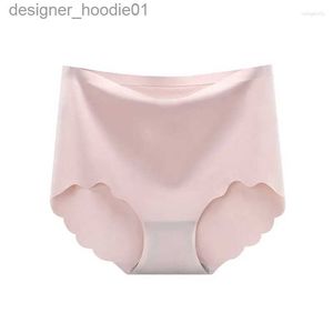 Sexig uppsättning kvinnors trosor 2023 Sexig is Silk Underkläder Sömlösa Sport Briefs Låg midja Kvinnlig Fashion Panty Bekväm Lady Lingerie L230918