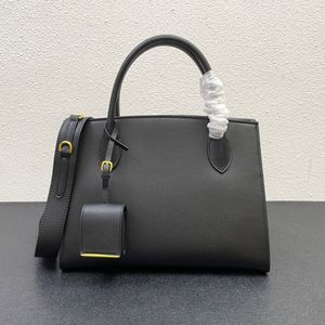 pradity bag Damen Umhängetasche aus Leder, Parss Luxus-Designer-Klassiker-Handtasche, Tramp-Umhängetasche, modische Atmosphäre, modische Tasche, Business-Pendler-Umhängetasche h