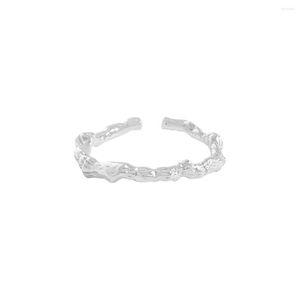 Anéis de cluster pequeno e luxuoso design minimalista versátil videira anel líquido 925 prata esterlina feminino
