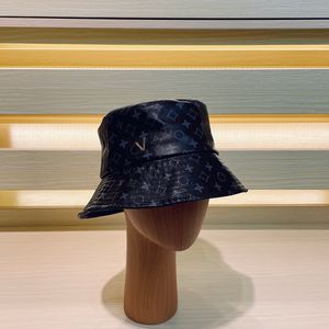 Cappellino da donna di design Cappello da uomo a tesa larga casual stampato di lusso Cappello da uomo vintage stile gentiluomo Berretto piatto Casquettes Berretto da barca unisex