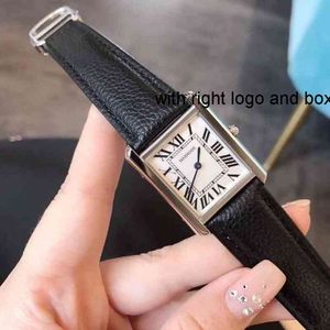 zegarki prezentuje luksusowy designerski zegarek na nadgarstek Boże Narodzenie mężczyzn Kobiet czołg moda damska celebrytka karta skórzana wodoodporna wodoodporna kwarc i3dn