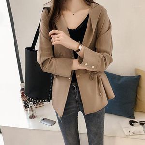 Trench da donna Primavera e autunno 2023 Giacca a vento con cappuccio allentata Bf di media lunghezza Cappotto cardigan a maniche lunghe casual Trend