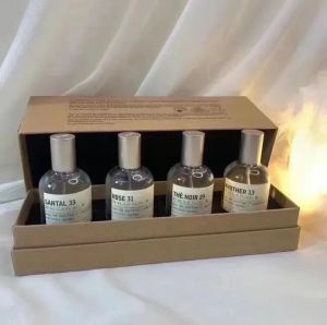 Noel Hediyesi Köln Yüksek Kaliteli Marka Paket Unisex Parfüm Kadın Erkekler Doğal Tadı Ahşap Tadı Kadın Parfum Kokular 4x30ml