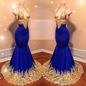 Prom Party Gown Plus Size Royal Blue Evening Dresses Mermaid Trumpet Formell ny anpassad snörning av dragkedja ärmlös spetshalter Elastisk satin guldapplikation