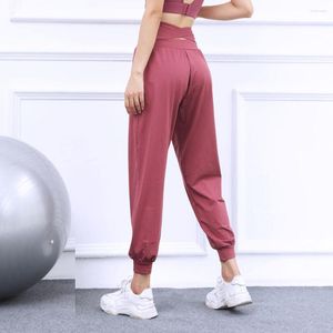 Kvinnors byxor kvinnor elastiska hög midja joggare sportbyxor överdimensionerade plus size mode 2023 stora breda yoga staplade svettbyxor