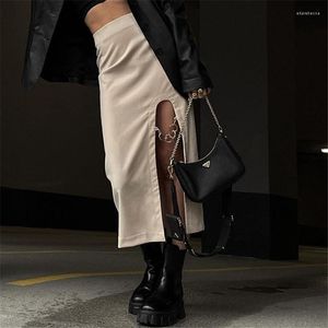 Saias moda e sexy corrente decoração rua desgaste mid-length feminino y2k punk com fendas de cintura alta elegante