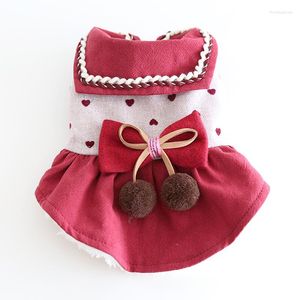 Cão vestuário roupas para animais de estimação ano amoroso coração vestido vermelho para cães roupas gato pequeno bonito inverno quente veludo menina yorkshire acessórios