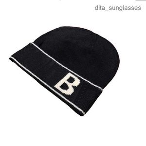 Designer Skull Caps Beanie designer beanie Knitted casquette winter hat outdoorwoman beanies bonnet man head warm cashmere knitted skull cap trucker fitted hats