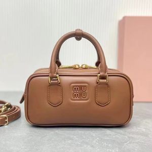 Luxo Arcadie Lolita Bolsa de Bolsa de Bolsa Mens ombro de Alta Capacidade Baguete Bolsa Designer Bola de Couro para Mulher embreagem Lady Lady Crossbody Sacos Carteira