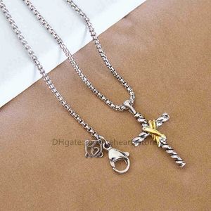 Double Classic Necklaces x Necklace Button Dy Thread Pendant Cross