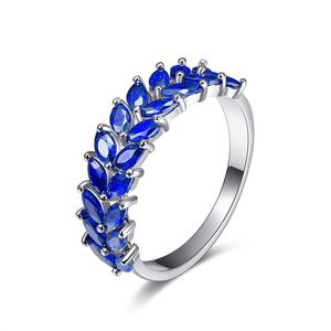 Ringar för kvinnors designer Crystal Titanium Steel Designer Luxury Ring för kvinnliga semesterfestgåvor smycken de vackraste gåvorna för flickor