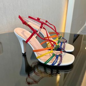 Crystal Embelling Interlocking Style Sandaler klackade Chunky Block Heels Open-tå Kvinnors lyxdesigners Läder smalband Kombination Evening Party Shoes