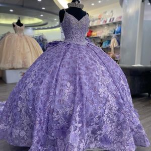 2024 Lavanda Spaghetti Strap Quinceanera Vestidos Beads Apliques Lace Graduação Vestidos de Baile Tulle Elegent Princesa Sweet 15 16 Ballkleider