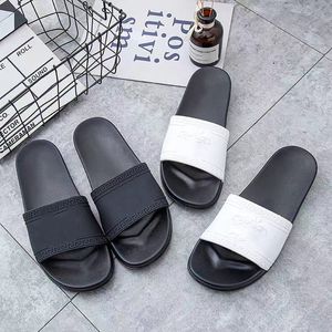 Palazzo designer de moda sandálias slides chinelos mulheres homens metal cobra senhoras flip flops luxo plana borracha couro verão praia dedo do pé redondo sapatos casuais sandálias mule