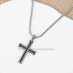 Modekedjor Kvinna Twisted Diamond Cable Jewelry Men Pendant Halsband Cross Halsband Högkvalitativa smycken Punk 3mm 50 cm