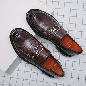 Men Lefu Shoes PU Leather Solid Color Round Head Flat Bottom Fashionable Trend Metal Buckle Decoration