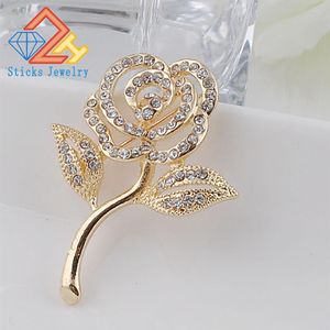 Ny ankomst Crystal Rose Brosch Gold Plated Elegant Brooches Pins Söta modesmycken Rhinestone Brosches255y