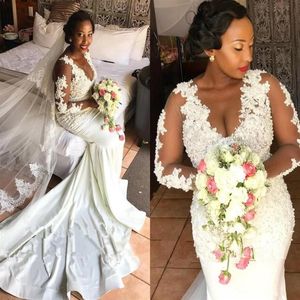 2021 Long Sleeves Wedding Dresses Luxury Beaded Pealrs Lace Applique Scoop Neck Illusion Sweep Train Plus Size Wedding Gown vestid282t