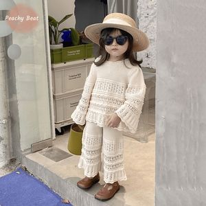 Giyim setleri moda kız bebek örgü kıyafetleri sweatershirt geniş bacak pantolon 2pcs bebek çocuk toz ceket gündelik 1 10y 230918