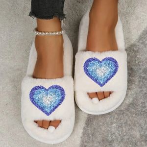 Slippare Rhinestones Shine Loving Heart Decor Luxury Fur Women 2023 Bright Fashion Design Winter Home Leisure Elegant Flat Shoes 230919