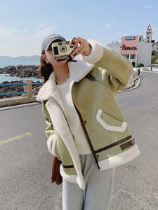 Мужские свитера 2023, осенне-зимняя женская куртка, плюшевая кожаная меховая куртка со встроенным утолщенным теплым коротким пальто из овечьей шерсти, корейская одежда для женщин