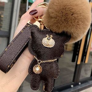 NBY KeyChain Brand Designer Key Chain Luxury Ladies Fashion High Quality Leather Motorcykel Keychain Horseshoe Buckle Jewelry for Car Accessories 30