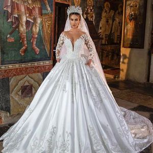 Dubai bollklänning bröllopsklänningar 2021 brudklänningar pärlor kristaller plus storlek spets applicerade brudar äktenskapsklänning anpassad tillverkning260t