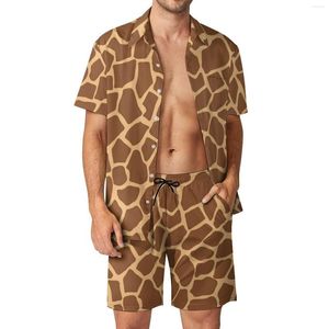 Мужские спортивные костюмы с принтом жирафа, мужские комплекты, коричневые пятна, повседневные шорты, летняя модная пляжная рубашка, комплект с коротким рукавом, костюм большого размера на заказ
