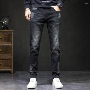 Jeans da uomo Pantaloni denim da uomo Slim Fit elasticizzati stampati lettere Hip Hop Streetwear Kpop Pantaloni moda di alta qualità
