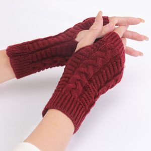 Kurze Zopfhandschuhe, Häkelarm, Winter, fingerlose Fäustlinge für Damen, Modeaccessoires